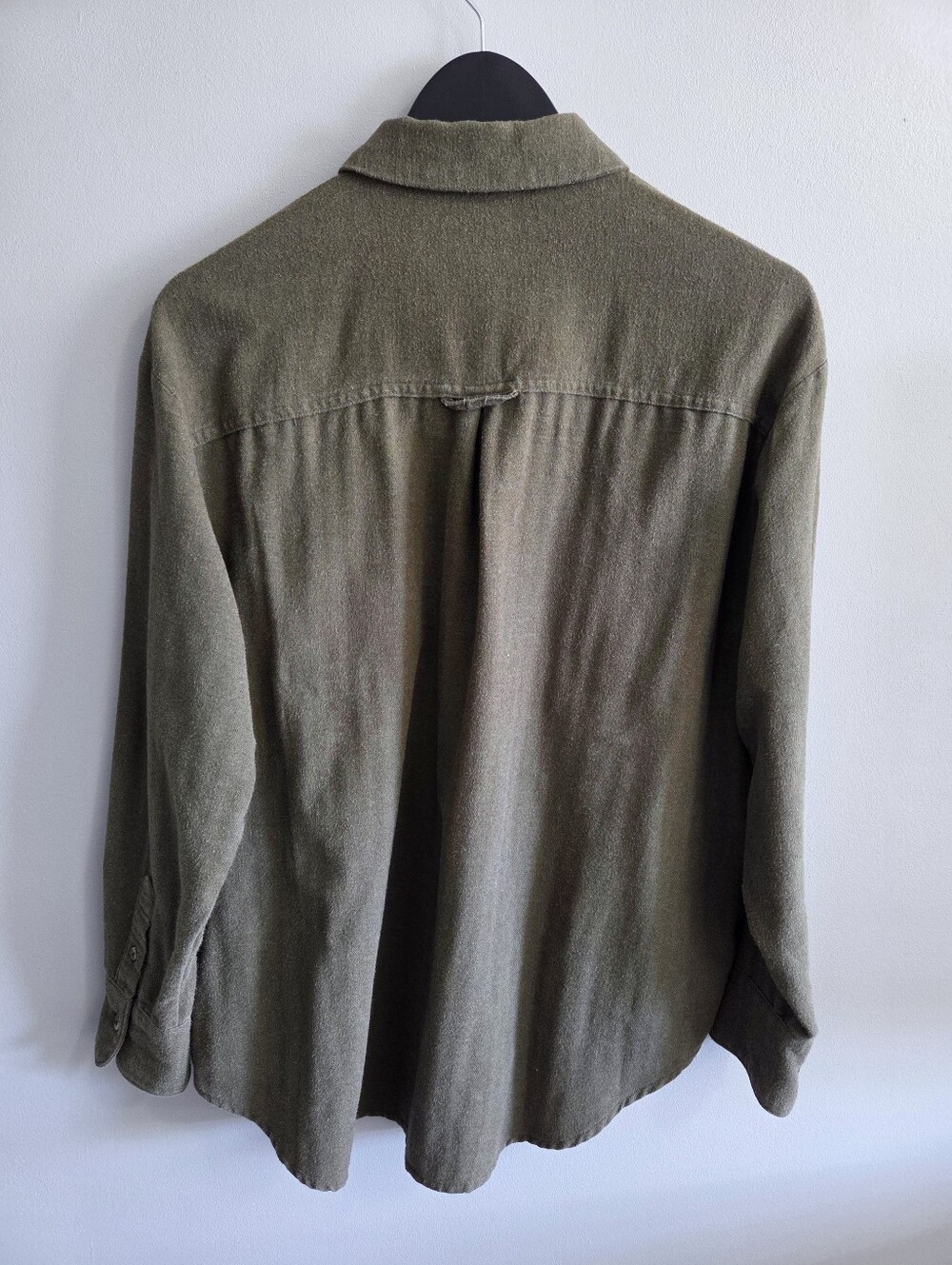 Old Navy The Boyfriend Shirt Olive Green Flannel Button Down - Large - Picture 4 of 10